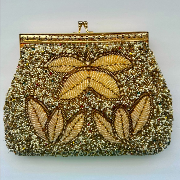Vintage Art Deco Style Beaded Gold Yellow Clutch - Picture 2 of 10